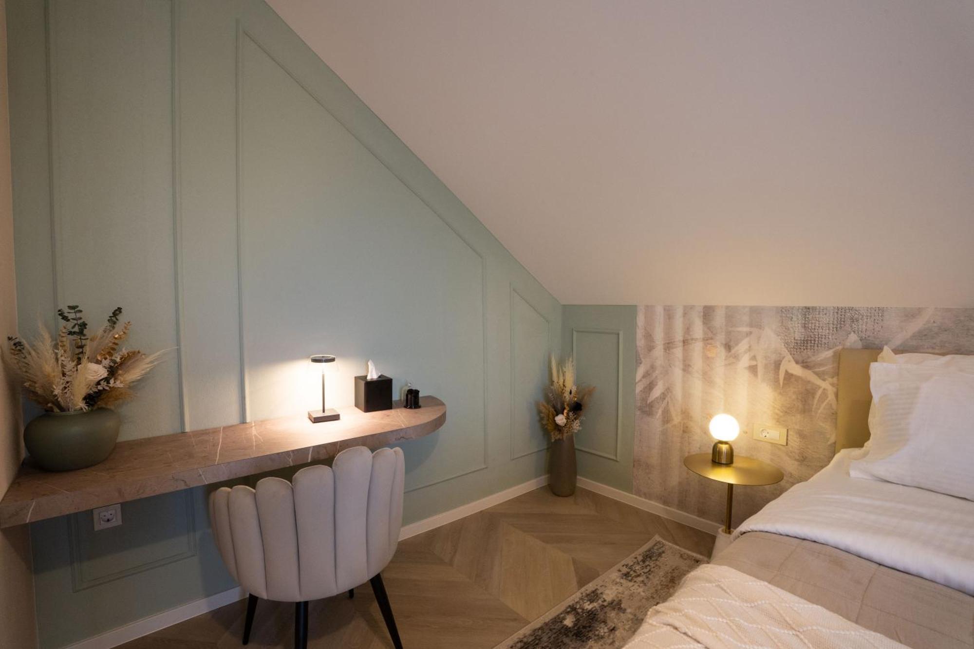 Kalan Boutique Stay Жировниця Номер фото