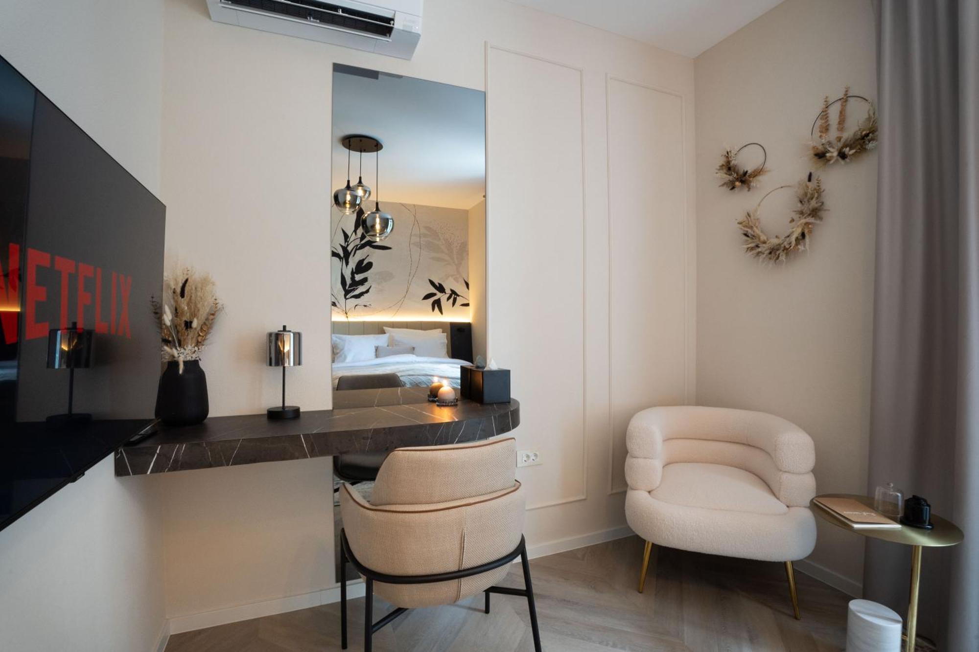 Kalan Boutique Stay Жировниця Номер фото