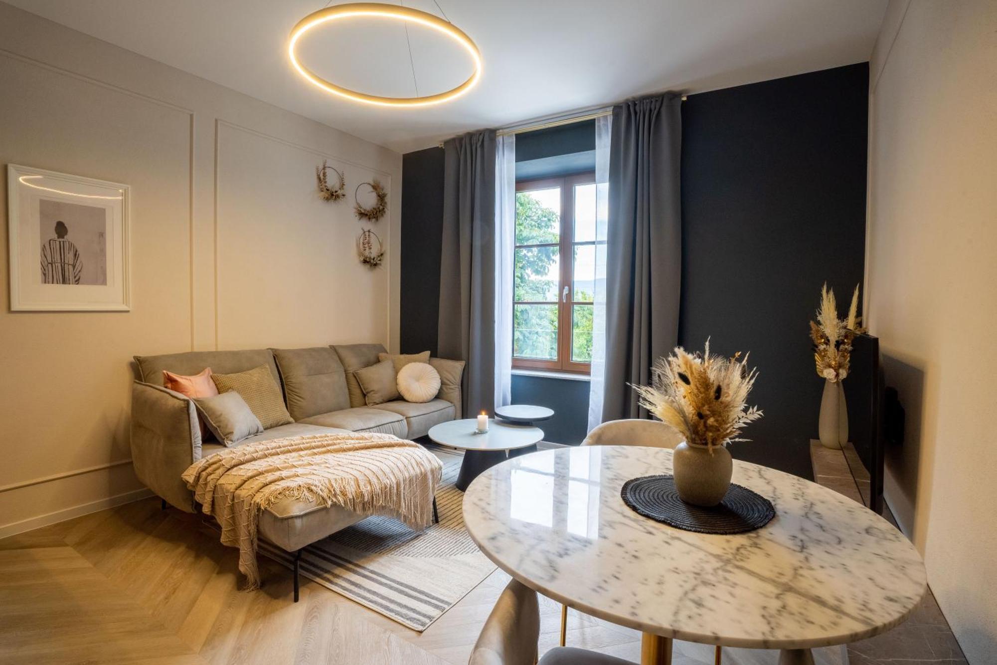 Kalan Boutique Stay Жировниця Екстер'єр фото
